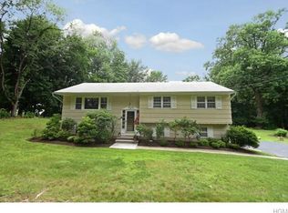 96 Montrose Point Rd, Montrose, NY 10548