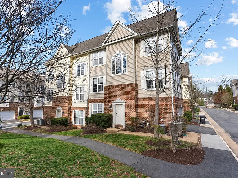 8074 Nicosh Circle Ln #50 — Photo 1