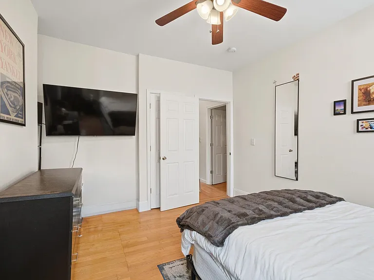 130 Bloomfield St #2 — Photo 14