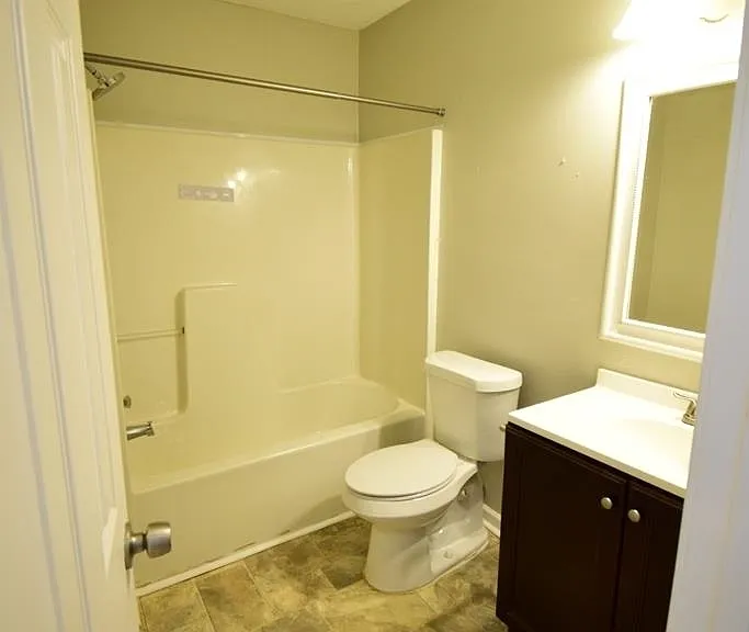 70 Covey Trl — Photo 13