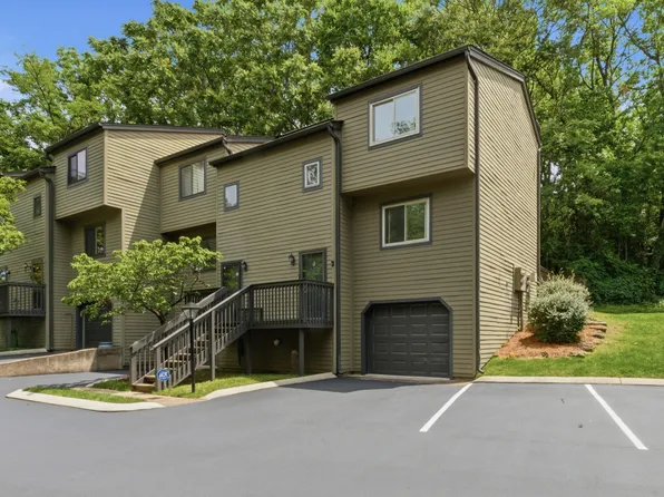 256 Summit Ridge Dr, Nashville, TN 37215
