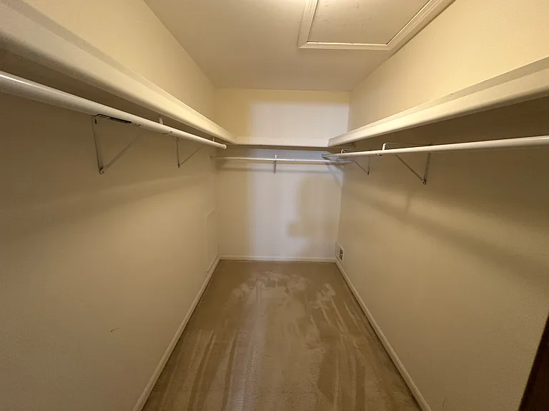 6473 Red Oak Dr — Photo 34