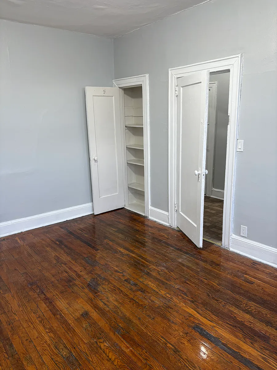 Building Photo - 239 Fowler Ave #D