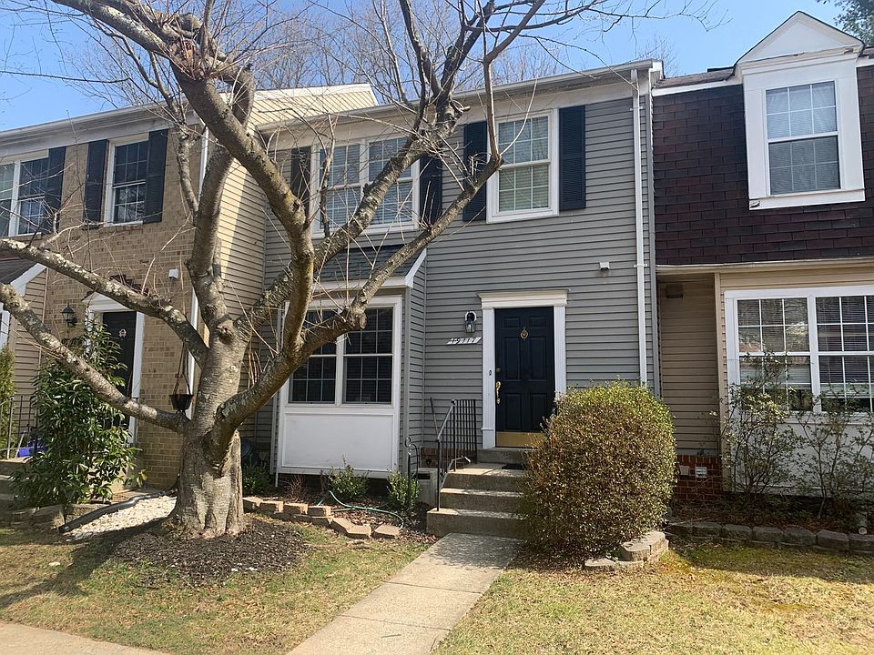 1st image of 19117 Grotto Ln
