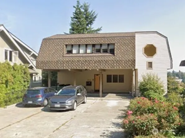 5228 21st Avenue NE, Seattle, WA 98105