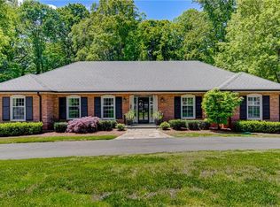 618 Hertford Rd, Winston Salem, NC 27104