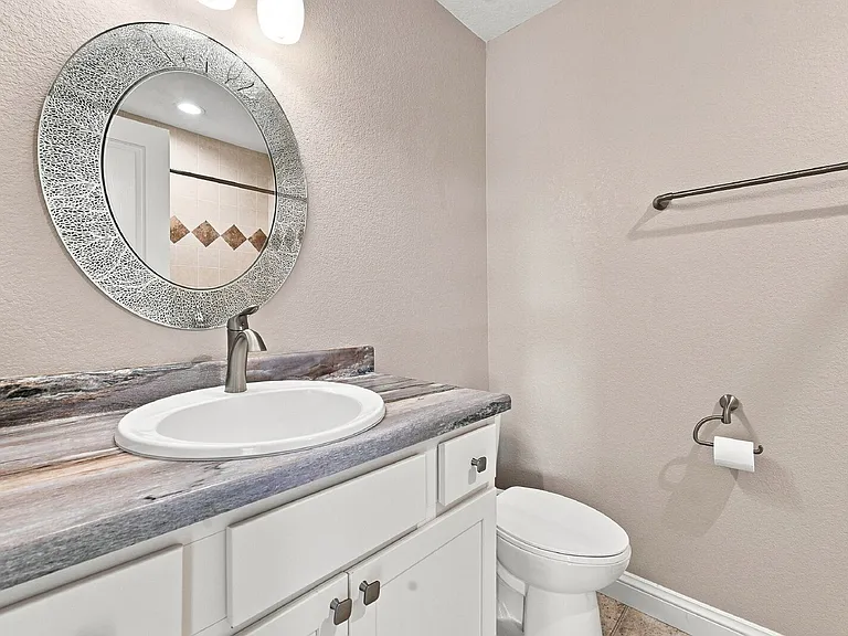 5671 Majestic Dr — Photo 26