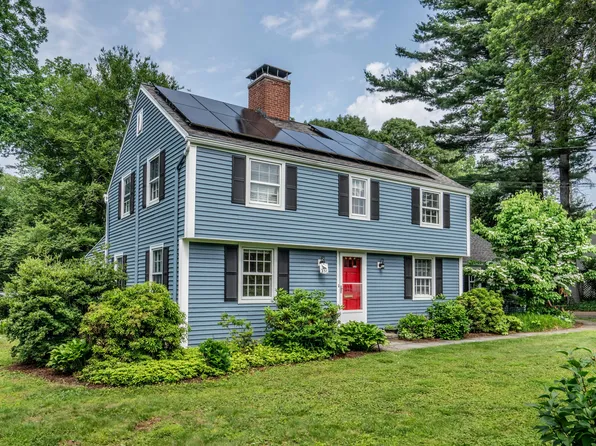 251 Ridgewood Road, West Hartford, CT 06107