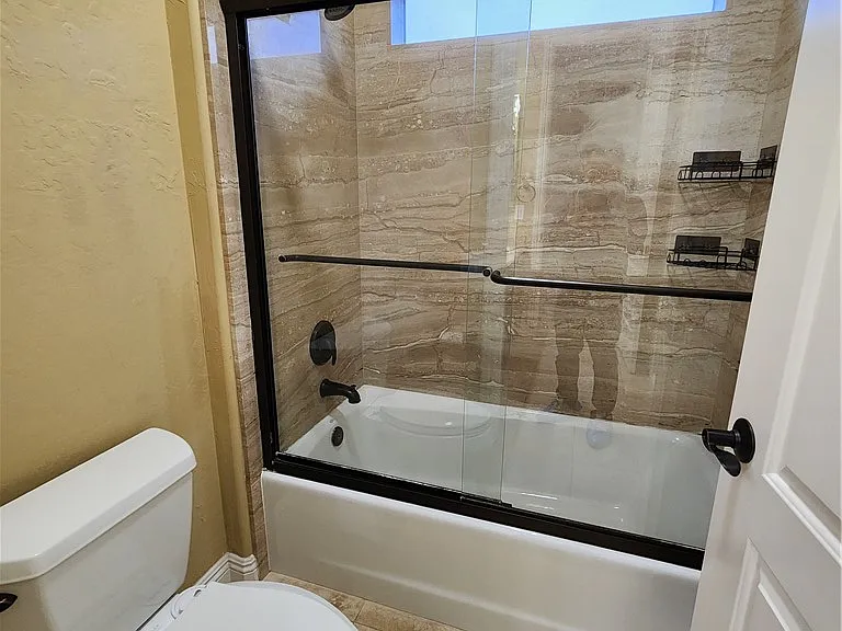 2713 Cyrano St — Photo 42