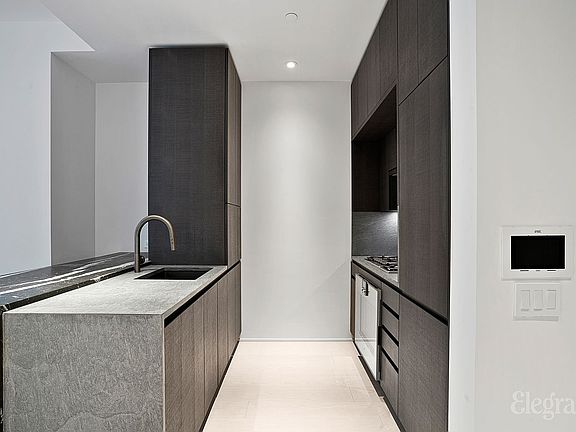 3rd image of 130 William St APT 15B
