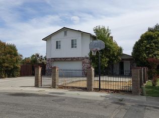 7401 Terestia Ct, Sacramento, CA 95828