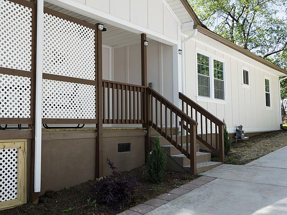 5th image of 808 Grace Ave
