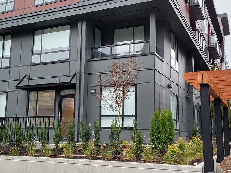 13838 108th Ave #110 — Photo 2