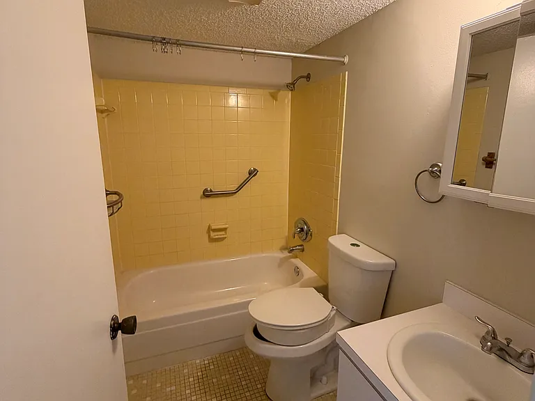 11402 3rd St N #1 — Photo 2