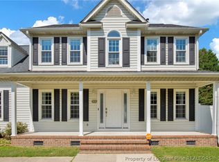 5830 Finish Line Dr, Hope Mills, NC 28348