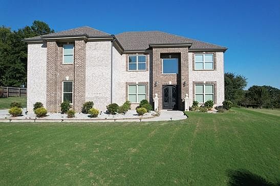 1st image of 45 Leyland Cypress Way
