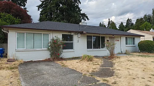 1746 NE 136th St Photo 1 1746 NE 136th St Photo 1
