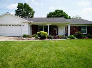 19 Paula Ct, Fremont, OH 43420