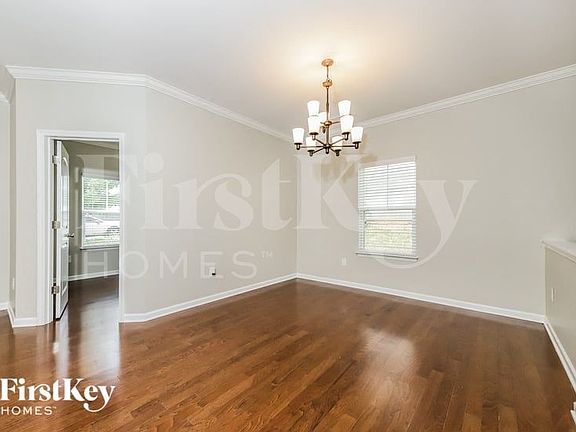 4th image of 1205 Quail Heights Dr