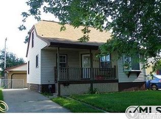 488 W Sonoma Ave, Hazel Park, MI 48030