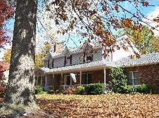 145 Apple Ln, Indiana, PA 15701