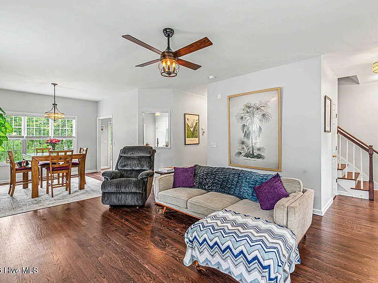 609 Riva Ridge Rd — Photo 11