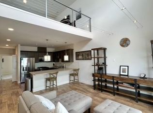 212 Stewart St, Reno, NV 89501