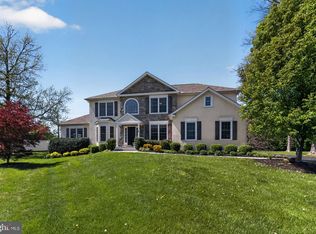 3 Strathmore Ct, Wallingford, PA 19086