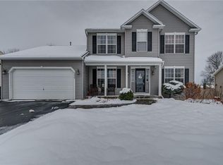 8256 Justin Dr, Clay, NY 13041