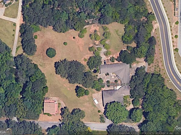 5380 Somerlane Trl, College Park, GA 30349