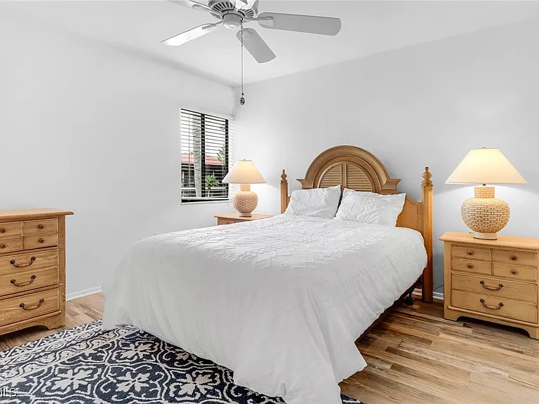 4396 Bowsprit Ct #2E — Photo 23
