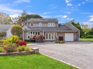 154 Bellevue Rd, Oakdale, NY 11769