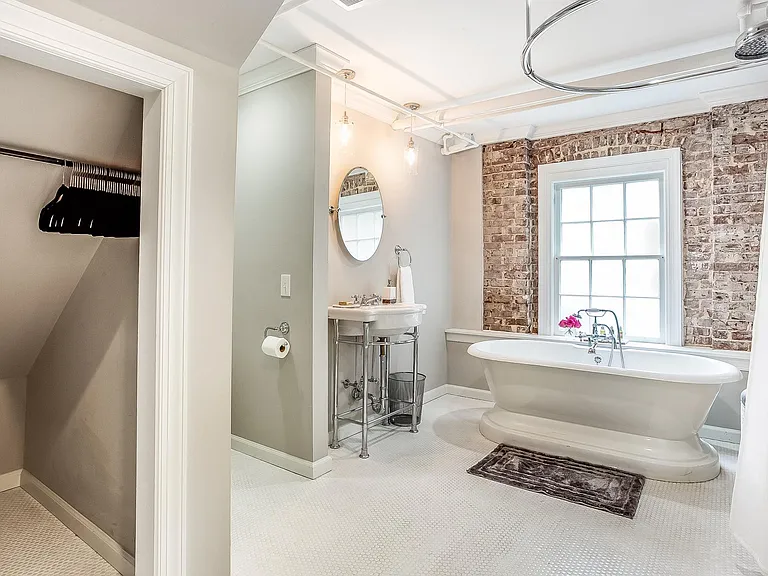 481 Sinclair Ave NE #A — Photo 20