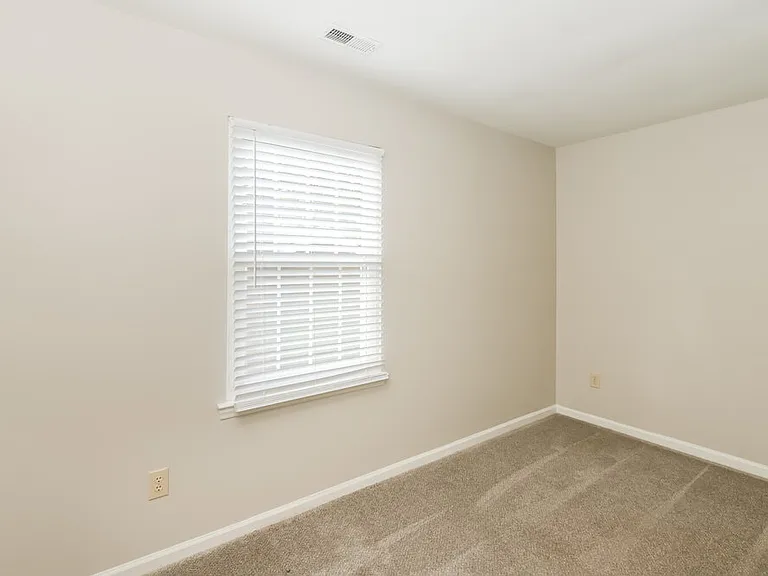 2108 David Earl Dr — Photo 14