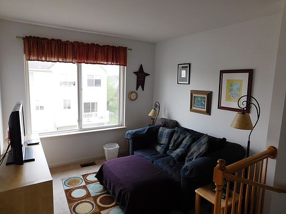 5th image of 1492 Sashay Ct #1492