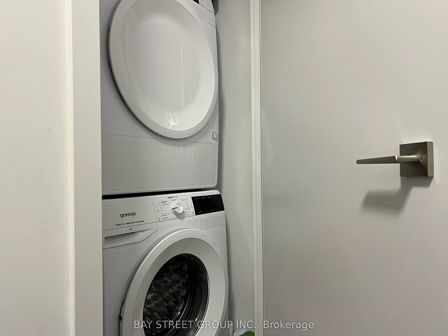 2 bed, $2,850 — Photo 4
