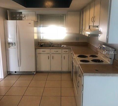 2nd image of 1190 Lyric Dr