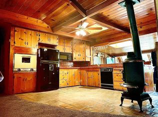 365 Burlando Rd, Kernville, CA 93238