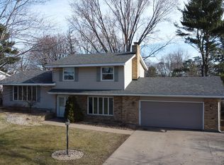 1423 Frear St, Hudson, WI 54016