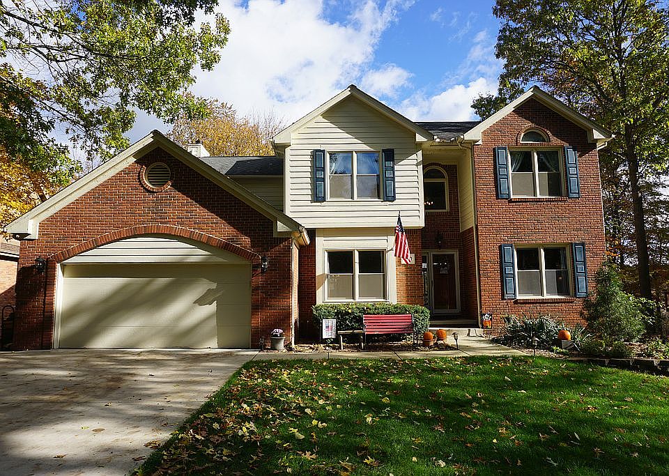 1st image of 270 Woodcreek Ct