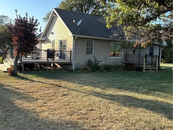 1841 Union Ave, Creston, IA 50801