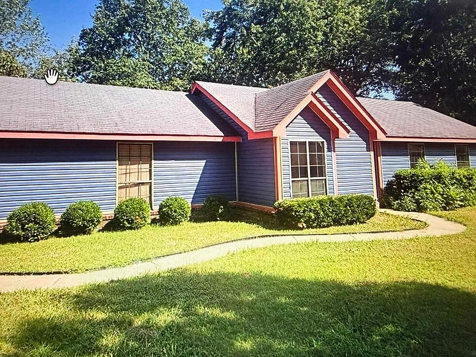 1st image of 908 Ferrell St