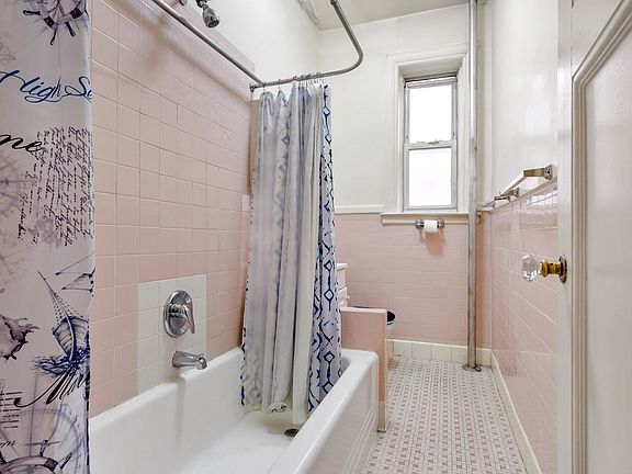 3rd image of 4404 6th Ave APT 1D