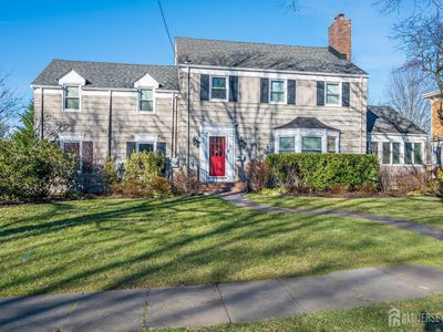 62 Spring St, Metuchen, NJ, 08840