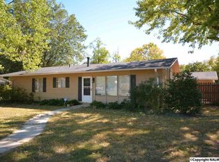 1718 Wakefield Dr NE, Huntsville, AL 35811