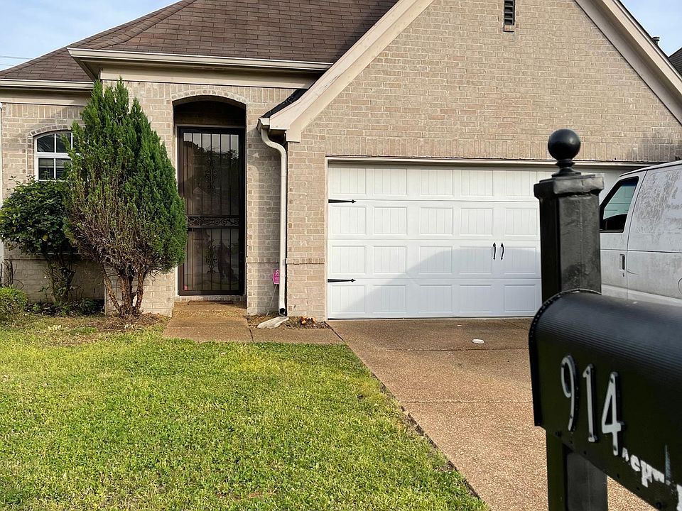 Double garage