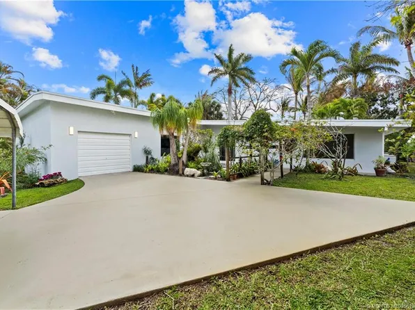 505 SW North Carolina Dr, Stuart, FL 34994