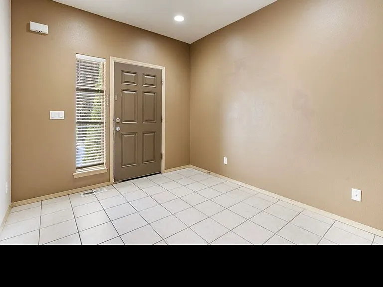 2833 NE Stapleton Rd #0 — Photo 13