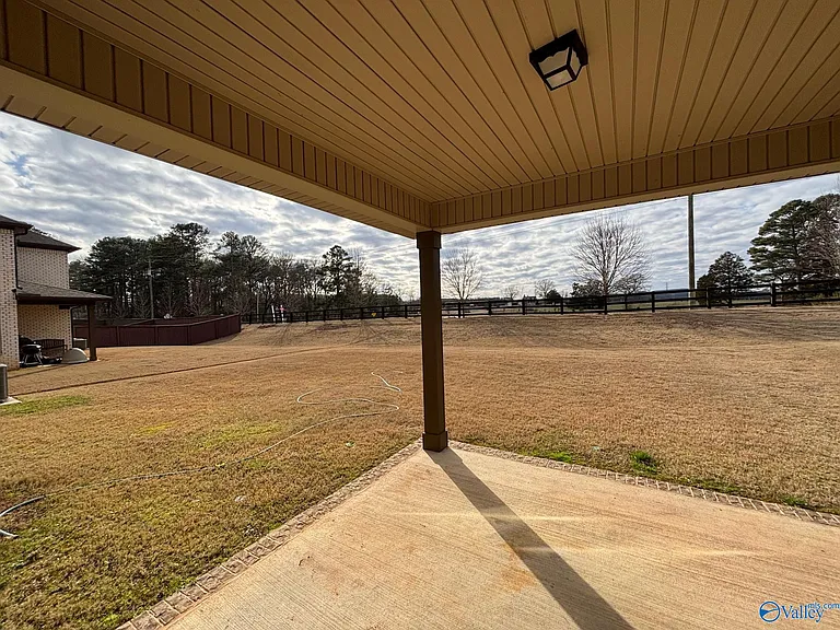 212 Oracle Cir — Photo 40