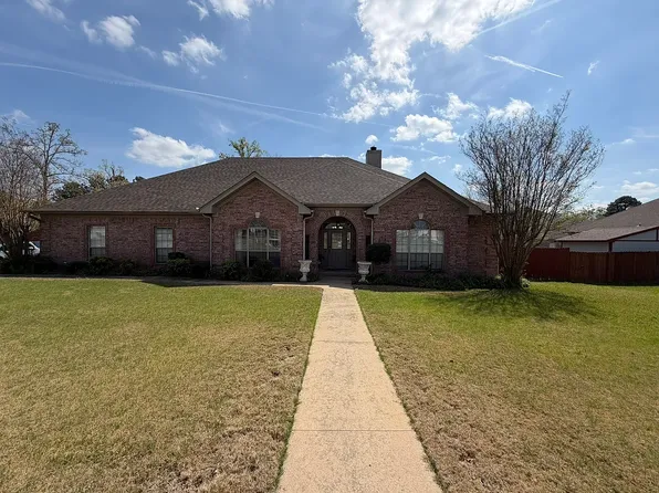 224 Country Club Pkwy, Maumelle, AR 72113